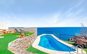 Villa Infinity I Sea Views I Saltwater Pool I Jacuzzi I Bbq